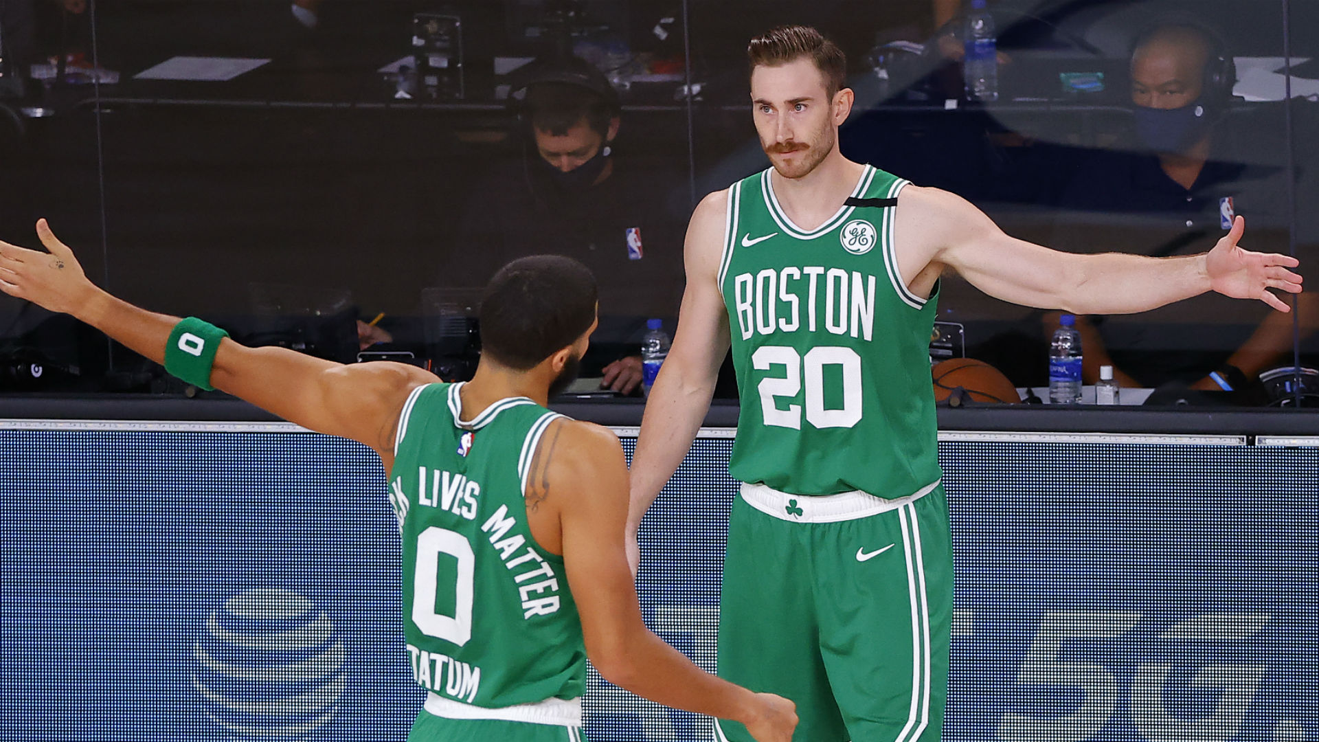 Nba Playoffs 2020 Boston Celtics Laud Gordon Hayward After His Return In Game 3 Win Over Miami Heat Nba Com Australia The Official Site Of The Nba