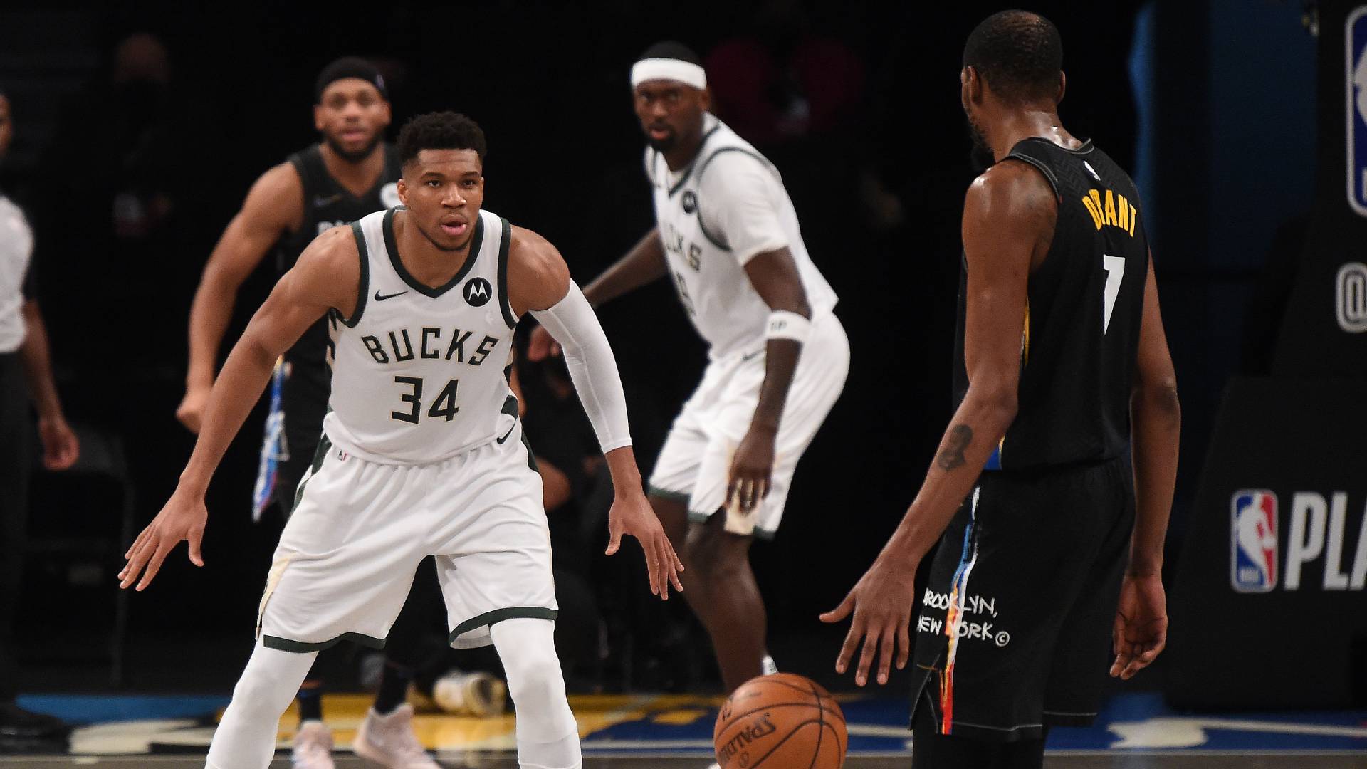 Giannis Antetokounmpo, Milwaukee Bucks guards Kevin Durant, Brooklyn Nets