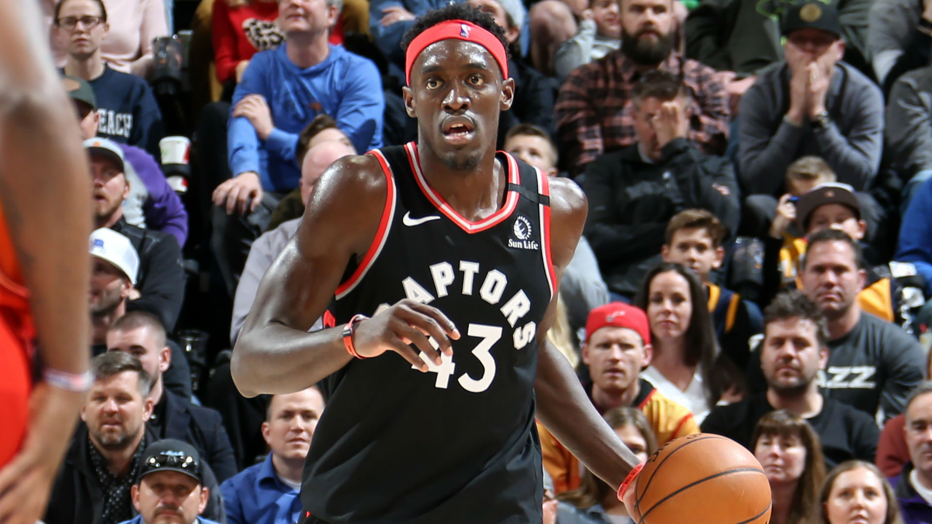 Through The Lens The defining images of Toronto Raptors