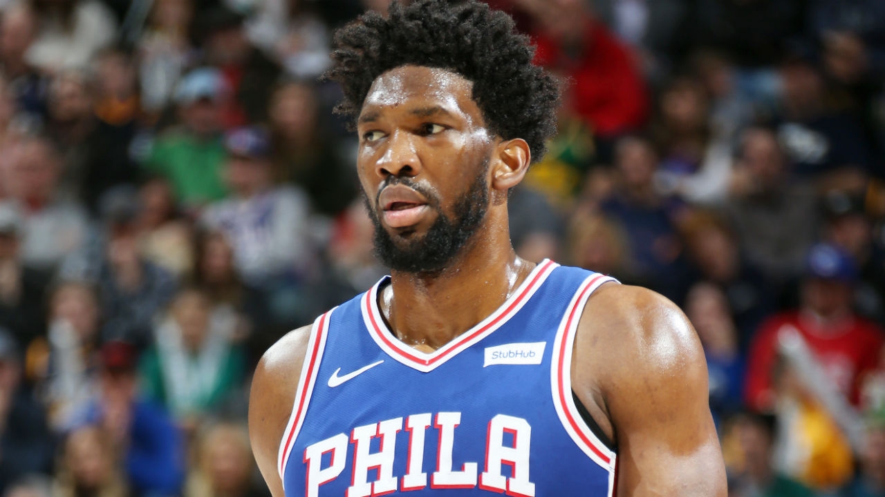 Embiid Returns With A Bang To Lead The 76ers Past The Clippers In A Fiery Affair Nba Com Canada The Official Site Of The Nba
