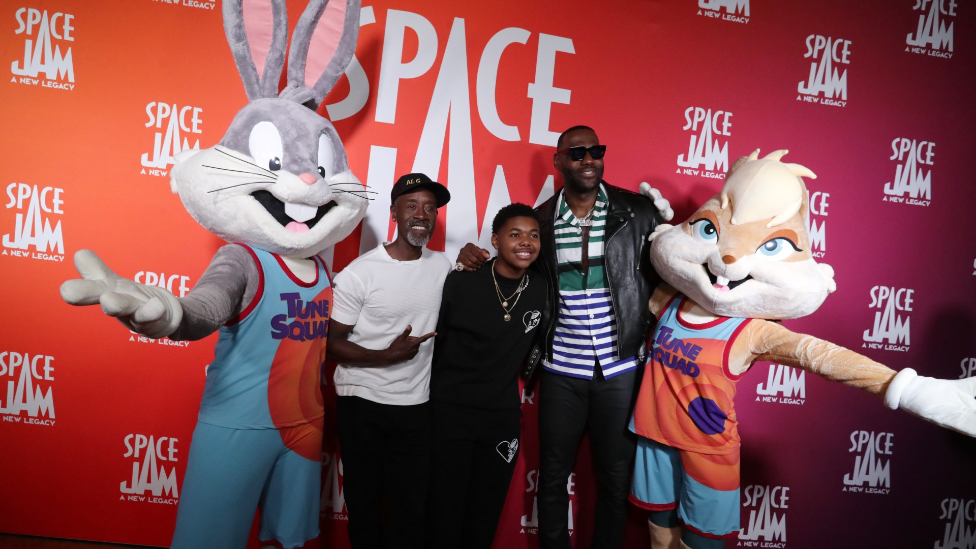 Lebron James Brought His Family To Space Jam 2 Premiere Celebrity Land International