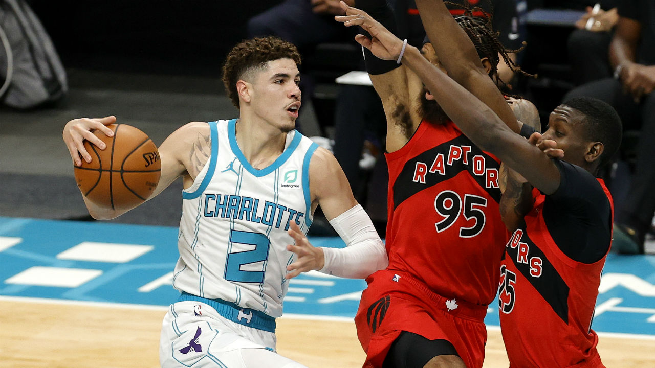Toronto Raptors edge Charlotte Hornets in preseason opener, LaMelo Ball dazzles in debut | NBA ...