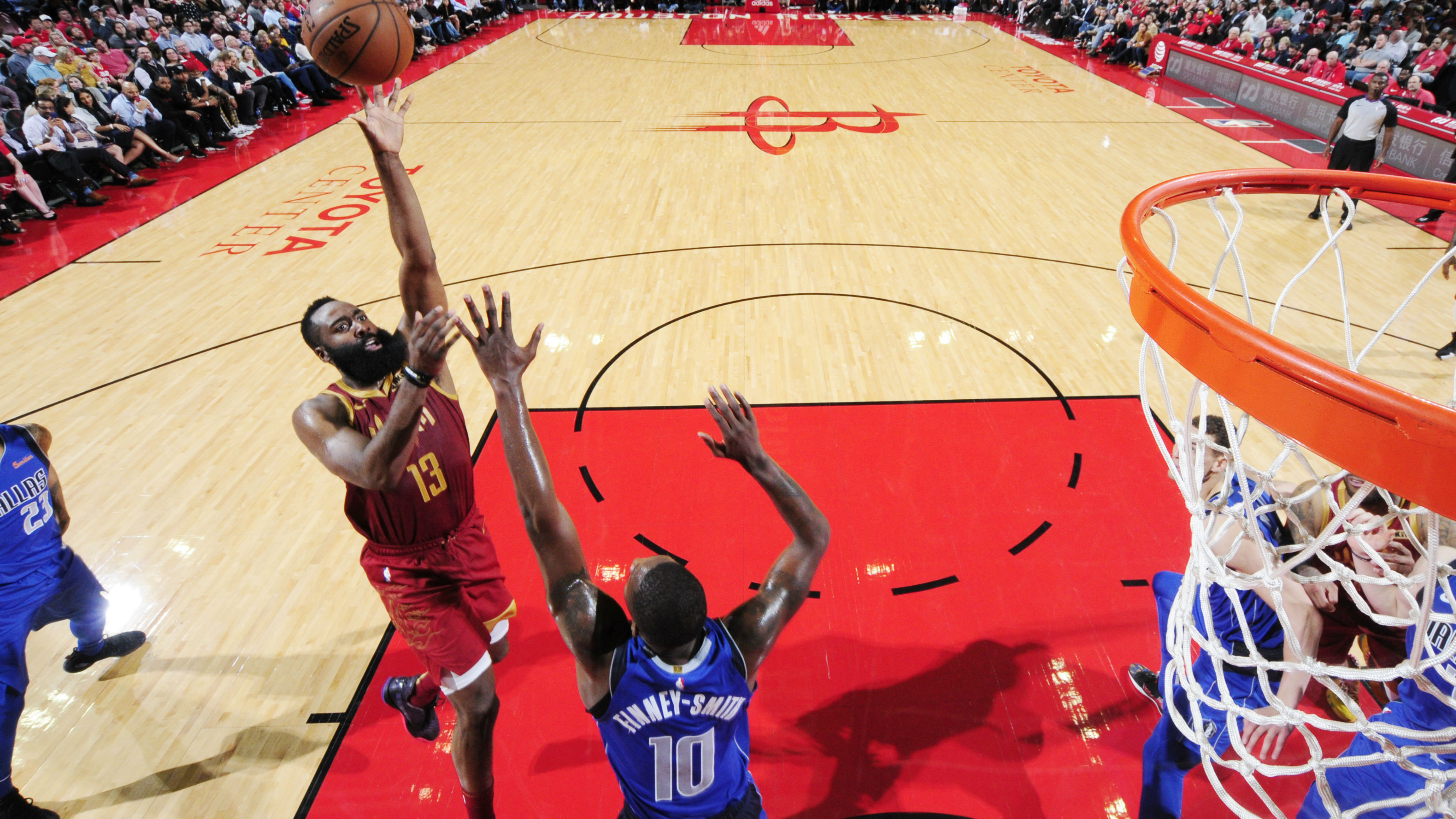 James Harden extiende dramáticamente su racha de 30 puntos ...