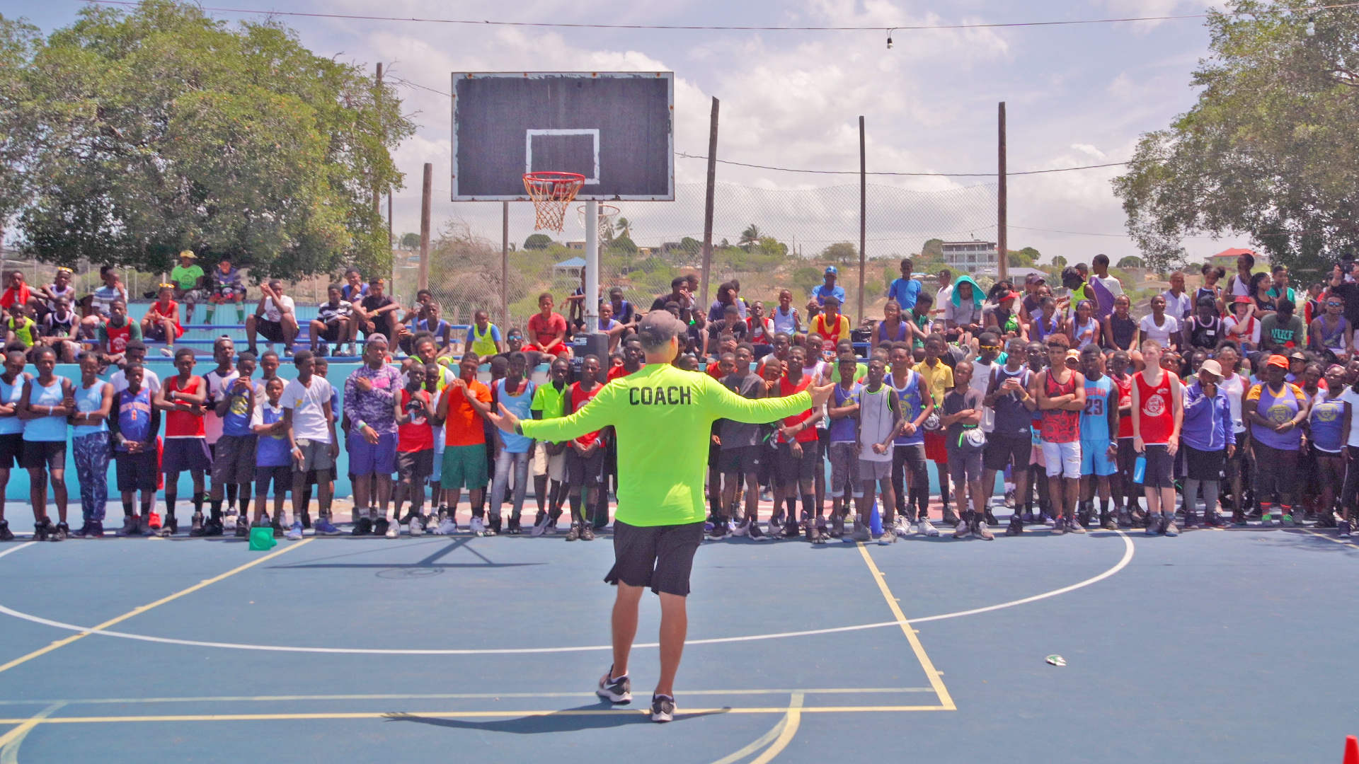 The Evolution Of Jamaica S Top Non Profit Basketball Camp Featuring Nba Personnel Nba Com Canada The Official Site Of The Nba