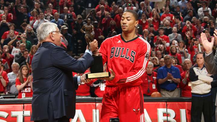 https://images.daznservices.com/di/library/NBA_Global_CMS_image_storage/c7/9c/david-stern-y-derrick-rose_53uqi91vkdrl1btyith8pezqs.jpg?t=-1978523971&w=720