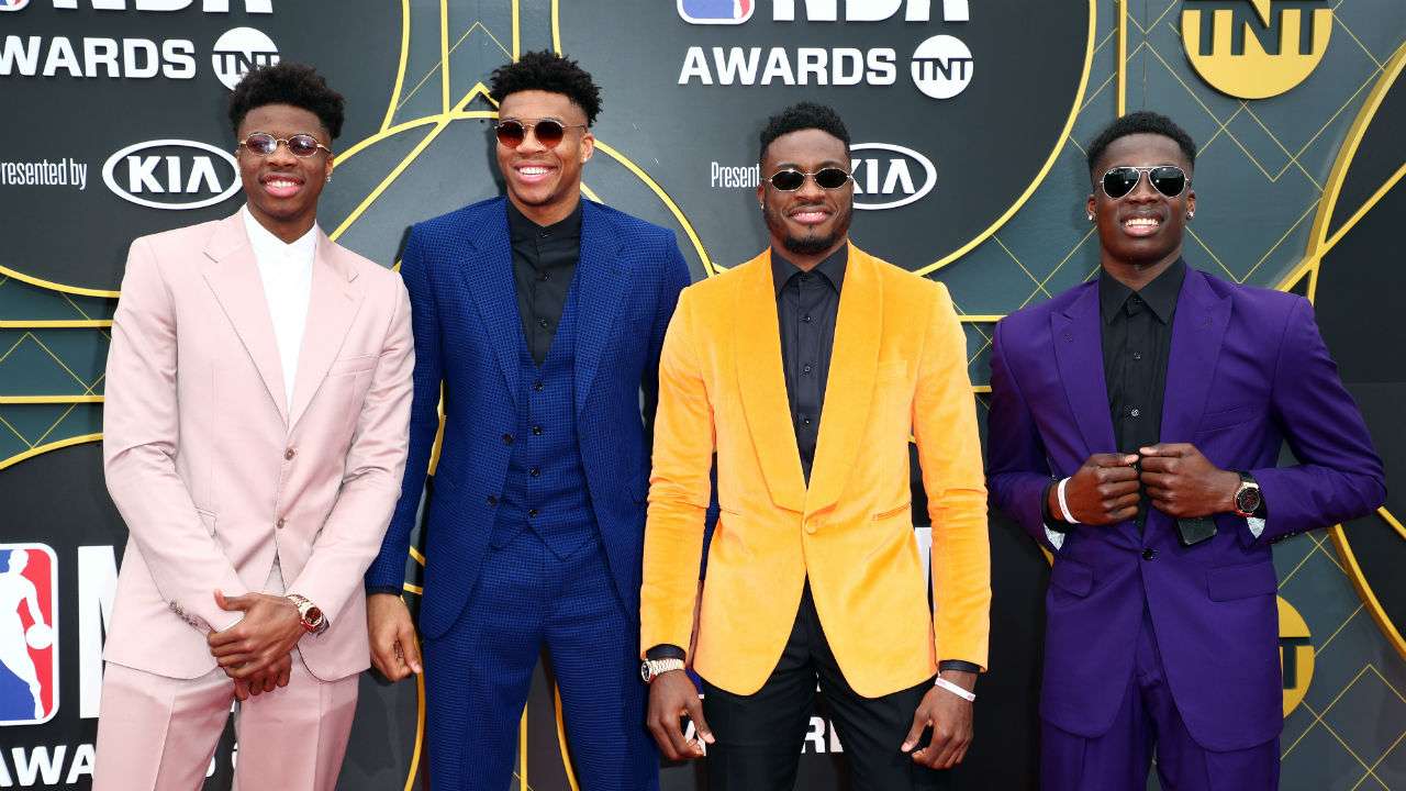 Nba Awards 2019 Giannis Antetokounmpo Delivers Emotional Speech Honouring His Family After Winning Mvp Nba Com India The Official Site Of The Nba