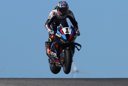 images-amp-0a9k8Rr0-s2-toprak-razgatlioglu-rokit-bmw-