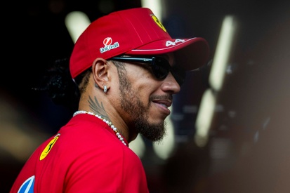 images-amp-0k7ag580-s2-lewis-hamilton-ferrari