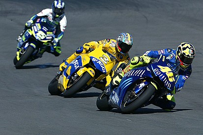images-amp-0oRdEJb6-s2-motogp-south-african-gp-2004-v