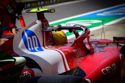 images-amp-YKE7loD0-s2-lewis-hamilton-ferrari