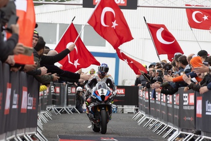 images-amp-0RrQp9g0-s2-toprak-razgatlioglu-bmw-motorr