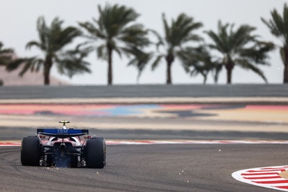 images-amp-68yGxQX0-s2-lewis-hamilton-ferrari