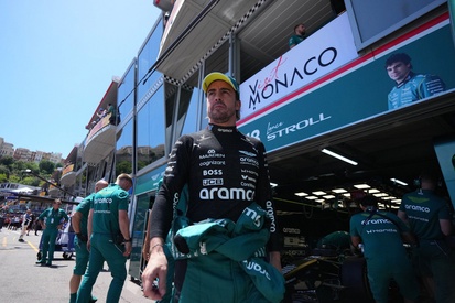 images-amp-YpbPnWN0-s2-fernando-alonso-aston-martin-r