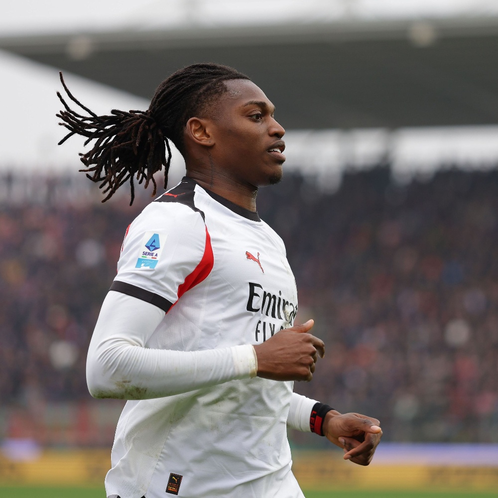 ラツィオの不動の10番が「消えた」…鎌田大地のライバルの不調を伊紙が