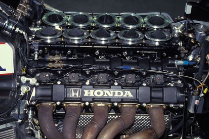 images-amp-6D1L1nD0-s2-un-motor-honda-3-5-v10-en-un-t