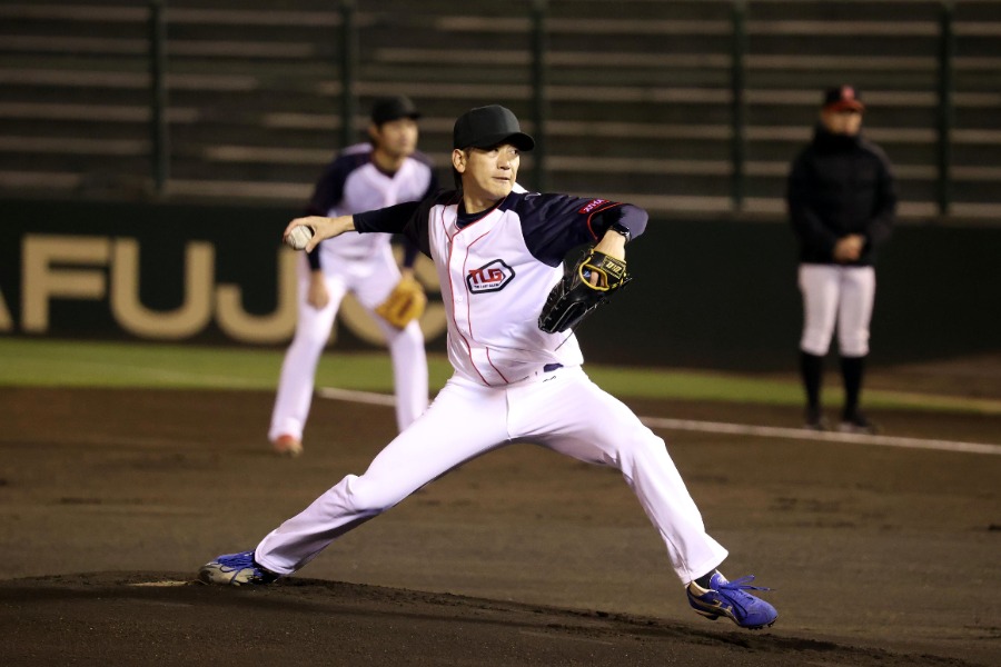 読売ジャイアンツが伊藤優輔投手を支配下登録、背番号は「52」｜プロ