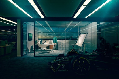 images-amp-2jXPrEq6-s2-aston-office-newey