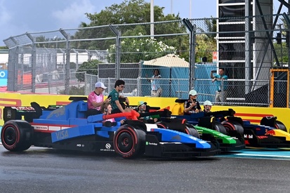 images-amp-01WVKpmY-s2-max-verstappen-red-bull-racing-3