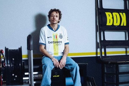 images-amp-2d1vv37Y-s2-valentino-rossi-inter