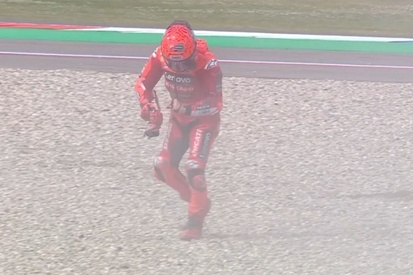 images-amp-0JB3r4M0-s2-caida-marc-marquez-assen