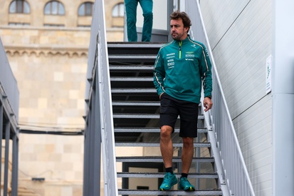 images-amp-254MxXn0-s2-fernando-alonso-aston-martin-r-2