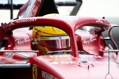 images-amp-0RrQ8go0-s2-lewis-hamilton-ferrari