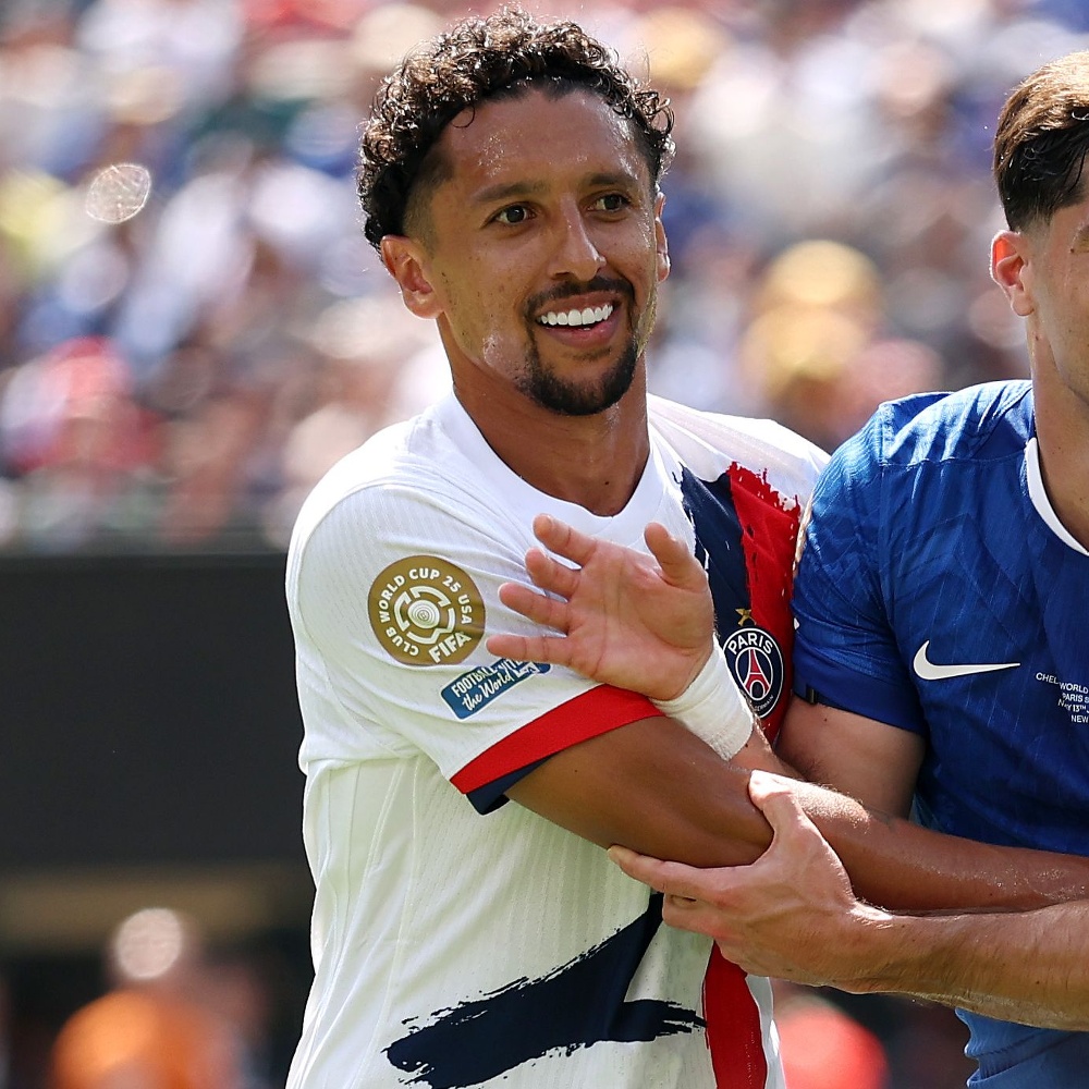 動画】中村俊輔のマンU戦の伝説FK｜UEFAチャンピオンズリーグ | DAZN