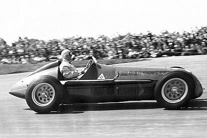 images-amp-2epxre10-s2-f1-british-gp-1950-giuseppe-fa
