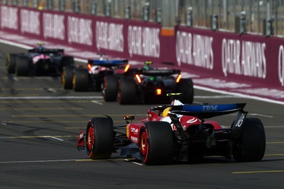 images-amp-0qX5re46-s2-lewis-hamilton-ferrari