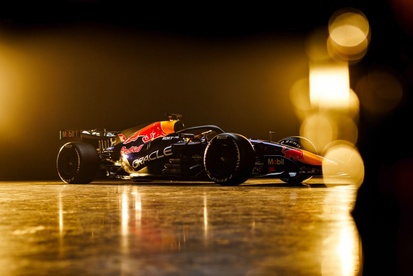 images-amp-6DGqjaKY-s2-red-bull-rb22
