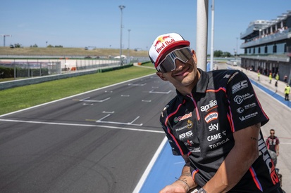 images-amp-2GzXyqr0-s2-jorge-martin-evento-de-aprilia