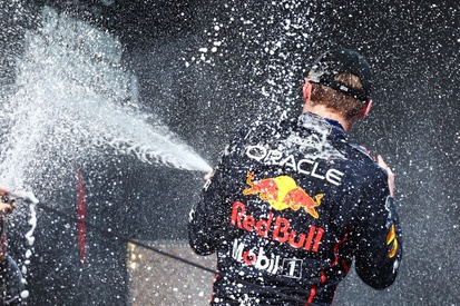 images-amp-0mbBdqA2-s2-max-verstappen-red-bull-racing-3