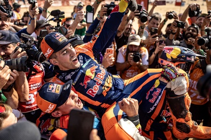 images-amp-2wlEkRbY-s2-77-red-bull-ktm-factory-racing-2