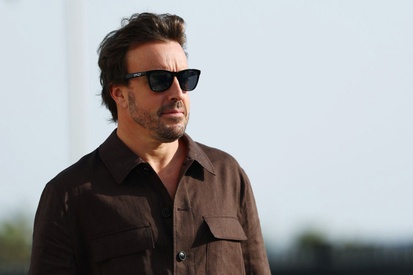 images-amp-6zQGJAJY-s2-fernando-alonso-aston-martin-r