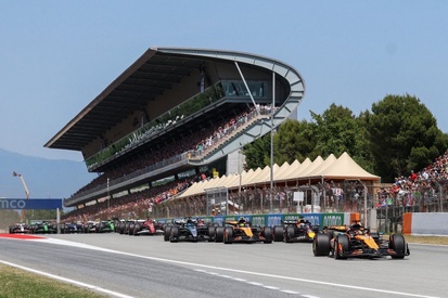 images-amp-YXRE85o0-s2-oscar-piastri-mclaren