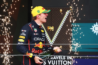 images-amp-YvKQxo16-s2-max-verstappen-red-bull-racing
