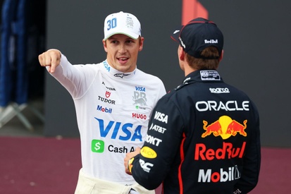 images-amp-6D1yPDV0-s2-max-verstappen-red-bull-racing-2