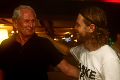 images-amp-Q68XvBD6-s2-sebastian-vettel-bestaetigt-gespraeche-ueber-rolle-bei-red-bull-25062502