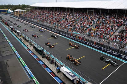 images-amp-YXREmzQ0-s2-oscar-piastri-mclaren-andrea-k