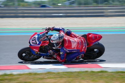 images-amp-2eAKNg32-s2-xavi-vierge-honda-hrc-balaton-