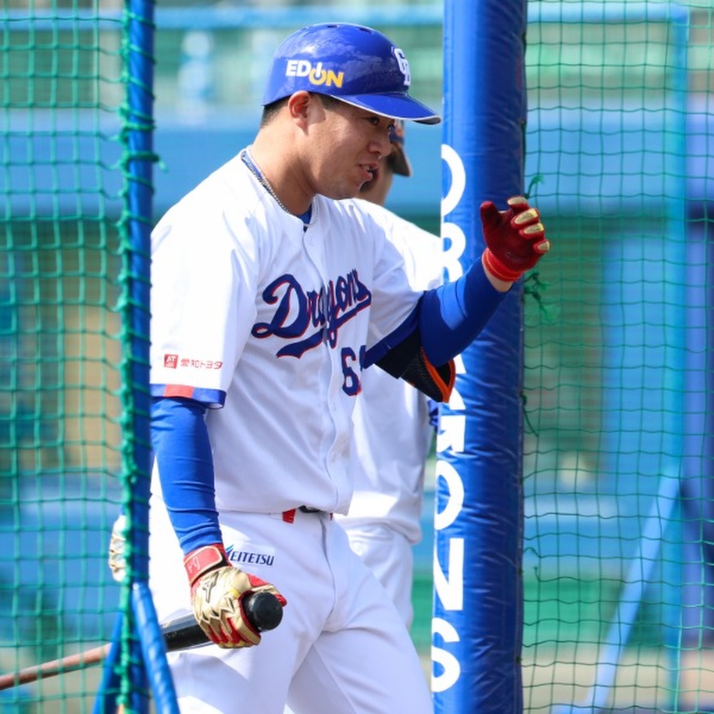 ヤクルト長岡が背番号「7」に変更 3年目でゴールデングラブ賞受賞