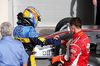 images-amp-YKEov580-s2-fernando-alonso-renault-and-mi