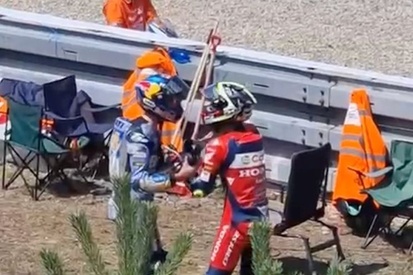 images-amp-0k7aK1D0-s2-joan-mir-alex-marquez-brno