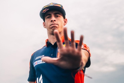 images-amp-YEQR3lLY-s2-pedro-acosta-red-bull-ktm-fact