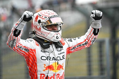 images-amp-0oOz3Xw0-s2-race-winner-max-verstappen-red