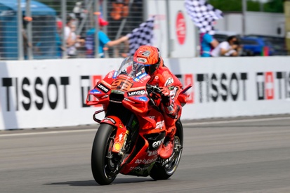 images-amp-6AErMAE6-s2-marc-marquez-ducati-team-3