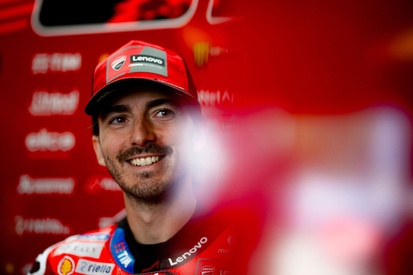 images-amp-YMdwzOm2-s2-francesco-bagnaia-ducati-team