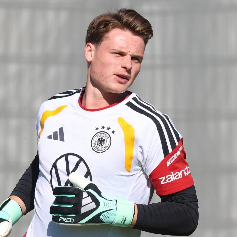 2022-2023】バイエルン・ミュンヘン | 選手名鑑 | ブンデスリーガ