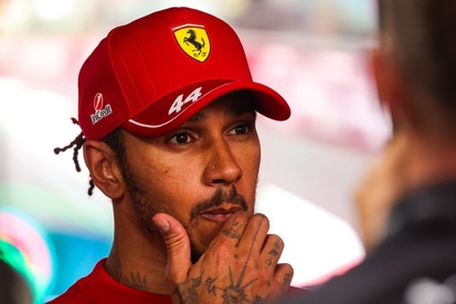 images-amp-YXRELvP0-s2-lewis-hamilton-ferrari-2