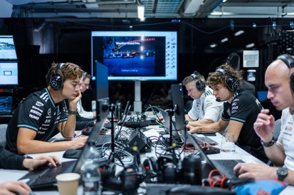 images-amp-YBVoj5JY-s2-george-russell-mercedes-andrea